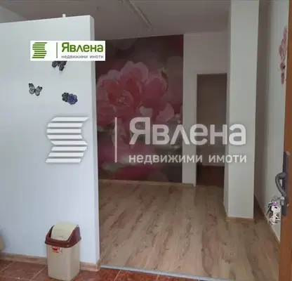 Снимка 4 — Магазин в Бургас, Център