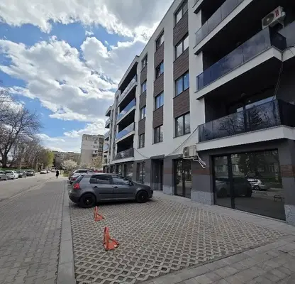 Photo 2 — Shop in Pernik, Iztok