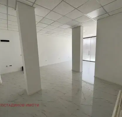 Снимка 3 — Магазин в Пловдив, Център