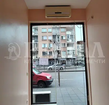 Photo 2 — Shop in Plovdiv, Kyrshiyaka