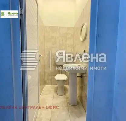 Снимка 5 — Магазин в София, Център