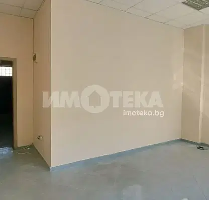 Снимка 3 — Магазин в София, Център