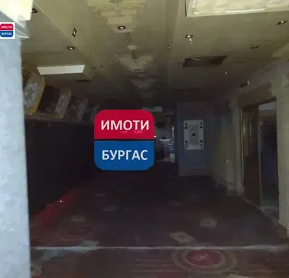 Снимка 3 — Заведение в Бургас, Център