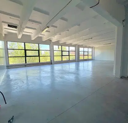 Photo 4 — Warehouse in Sofiya, Centyr