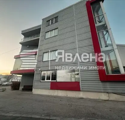 Photo 2 — Warehouse in Sofia, Voenna Rampa