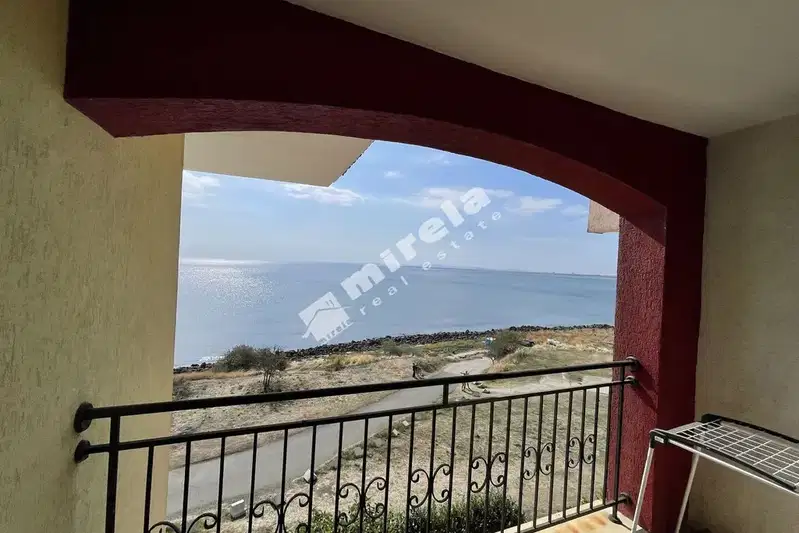 3-bedroom apartment in Oblast Burgas, Aheloi