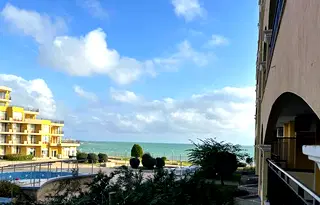 Тристаен апартамент в Бургас, Ахелой