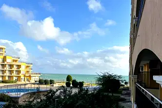 Тристаен апартамент в Бургас, Ахелой
