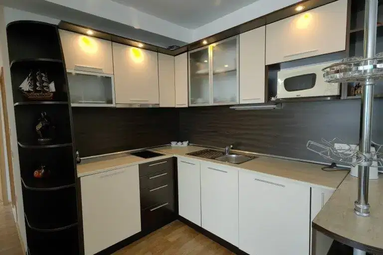 3-bedroom apartment in Oblast Burgas, Aheloi