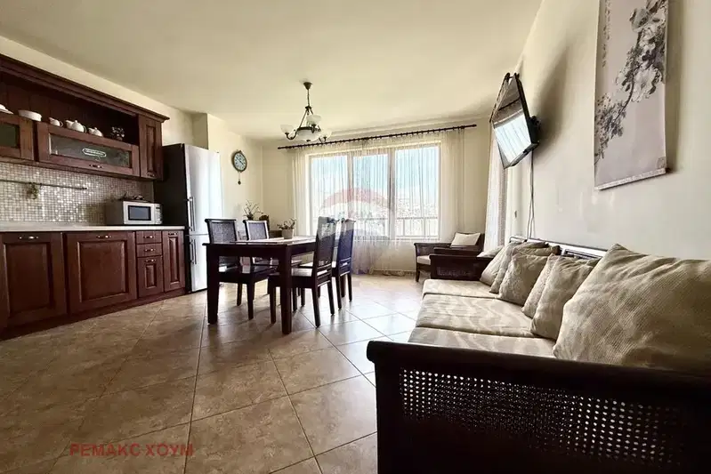 3-bedroom apartment in Dobrich, Balchik