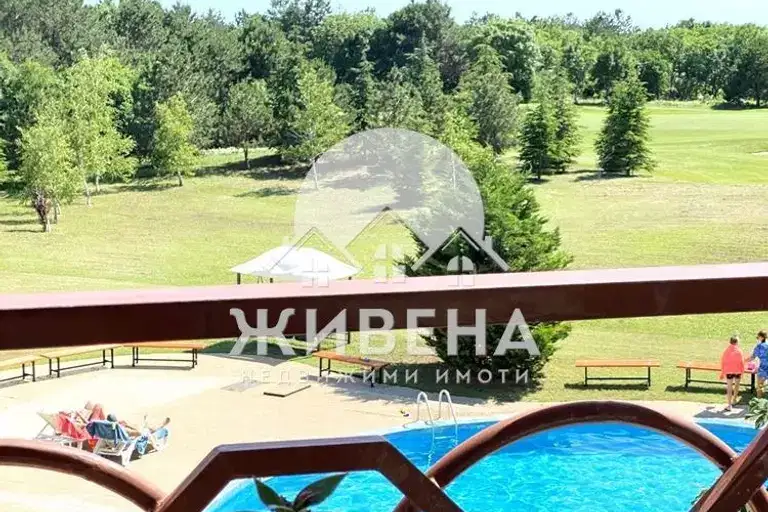 Тристаен апартамент в Добрич, Балчик