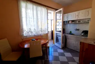 Тристаен апартамент в Добрич, Балчик