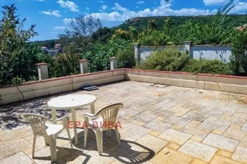 3-bedroom apartment in Oblast Dobrich, Balchik