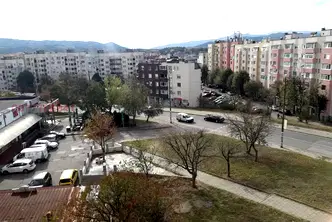 Тристаен апартамент в Благоев, Еленово 1