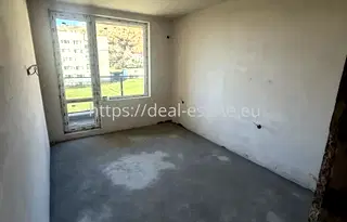 Тристаен апартамент в Благоев, Еленово 2