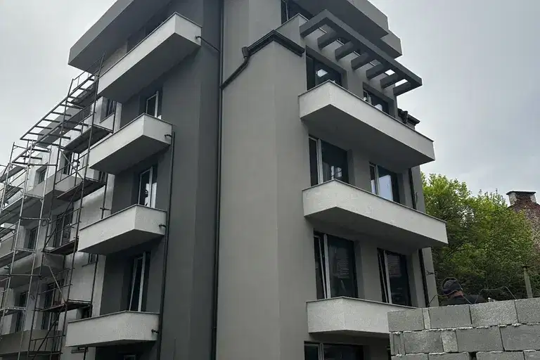 2-bedroom apartment in Благоев, Идеален център