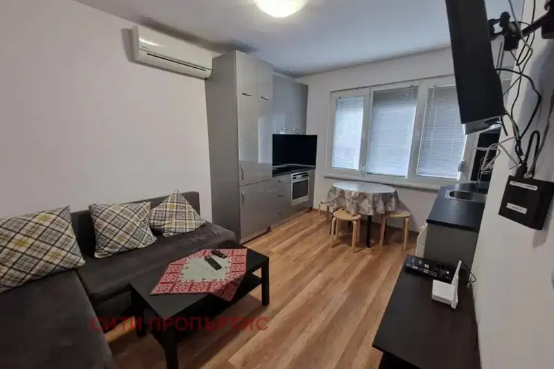 3-bedroom apartment in Благоев, Идеален център