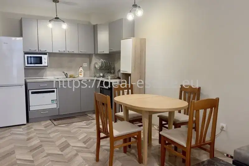 3-bedroom apartment in Благоев, Идеален център