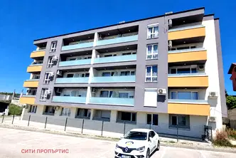 Тристаен апартамент в Благоев, Освобождение