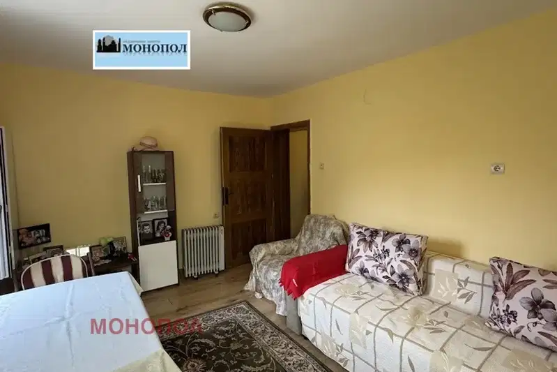 2-bedroom apartment in Blagoev, Shirok tsentar