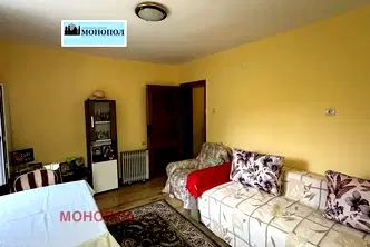Двустаен апартамент в Благоев, Широк център