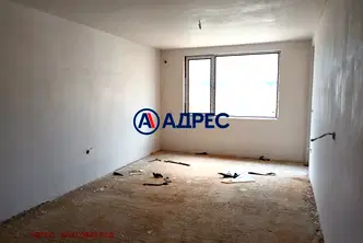 Двустаен апартамент в Благоев, Широк център