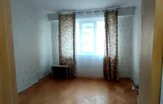 Тристаен апартамент в Благоев, Широк център