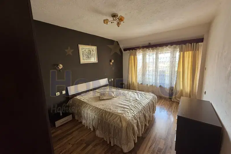 3-bedroom apartment in Благоев, Широк център