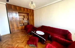 Тристаен апартамент в Благоев, Широк център