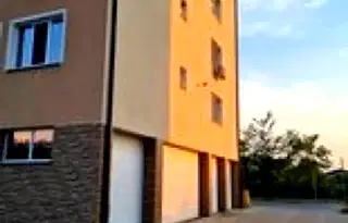 Тристаен апартамент в София, Божурище