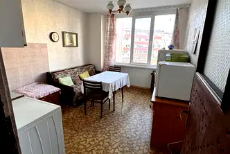 Двустаен апартамент в Братя Миладинови с тераса
