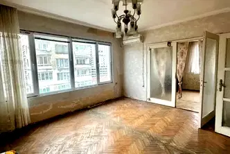 Тристаен апартамент в Бургас, Център