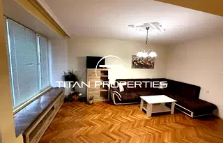 Многостаен апартамент в Бургас, Център