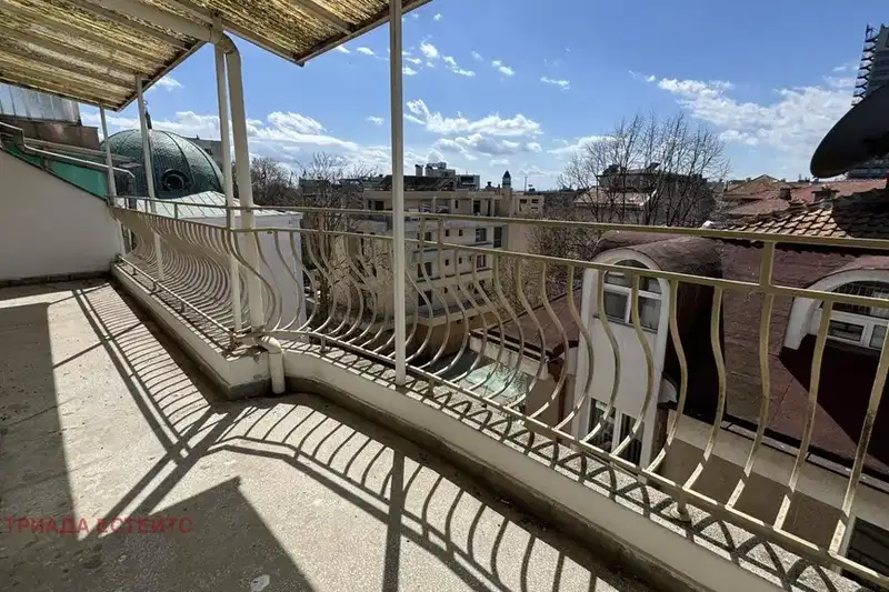 5-bedroom apartment in Burgas, Centyr