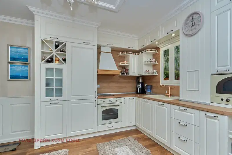 3-bedroom apartment in Burgas, Centyr