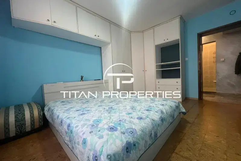 Three-room apartment with terraces in Center, Burgas