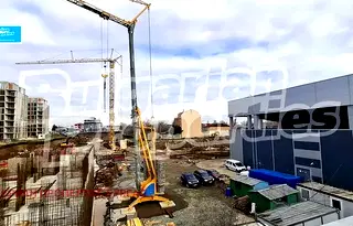 2-стаен апартамент с двор в ж.к. Хоризонт, Бургас