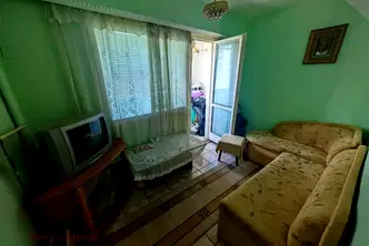Едностаен апартамент с южно изложение в Изгрев, Бургас