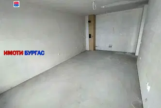 Двустаен апартамент с панорамна гледка в Изгрев, Бургас