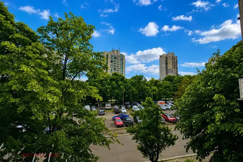 Двустаен апартамент в Изгрев, Бургас с тераса