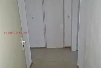 Двустаен апартамент с две тераси в Изгрев, Бургас