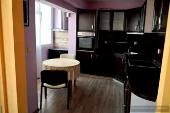 Двустаен апартамент в Изгрев, Бургас с тераса