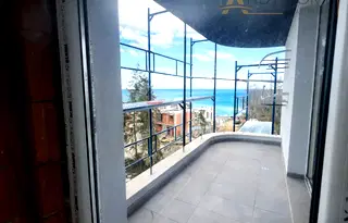 Четиристаен апартамент с морска гледка в Крайморие, Бургас