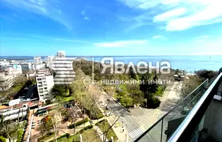4-стаен апартамент с панорамна гледка в Лазур, Бургас
