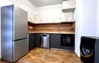 Двустаен апартамент в Бургас, Лазур