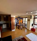 Тристаен апартамент с гледка към морето в Лазур, Бургас