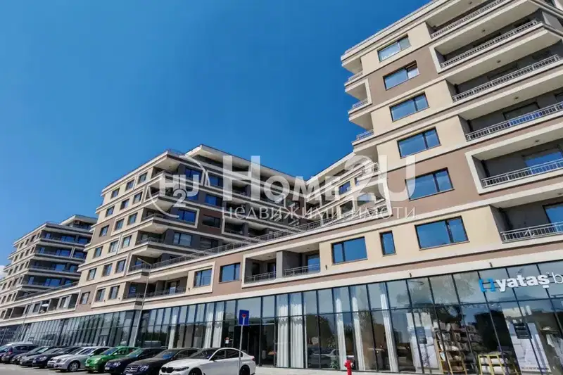 3-bedroom apartment in Burgas, Madika