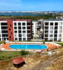 Просторен 3-стаен апартамент в Меден рудник, Бургас с паркомясто