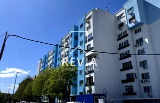 Просторен 3-стаен апартамент в Меден рудник, Бургас с тераса