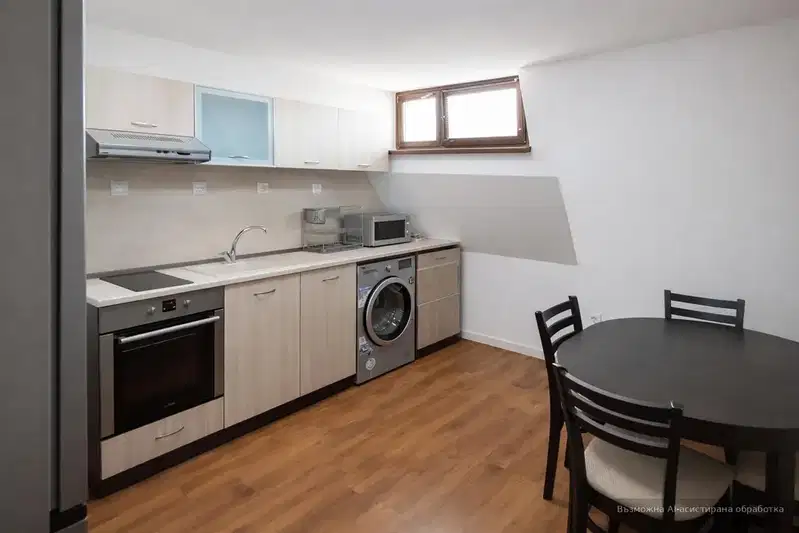Three-room apartment in Sarafovo with parking space